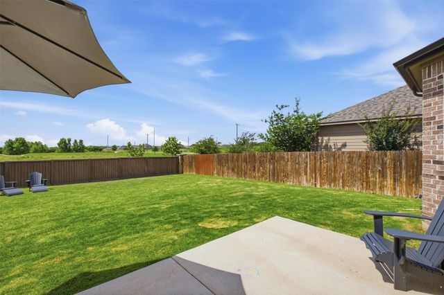 110 Sweet Autumn DR, Georgetown, TX 78626
