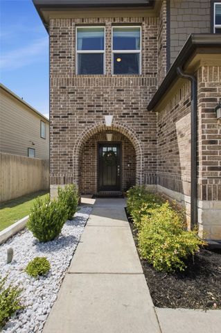 110 Sweet Autumn DR, Georgetown, TX 78626