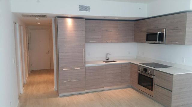 1300 S Miami Avenue 3708, Miami, FL 33130