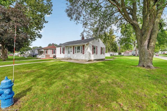 1181 Locke Avenue, Waterloo, IA 50702