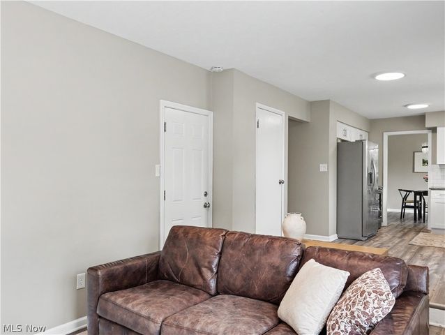 1183 Garman Road, Akron, OH 44313