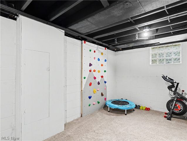 1183 Garman Road, Akron, OH 44313