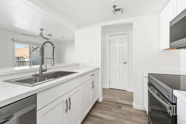 43376 Cook Street 194, Palm Desert, CA 92211