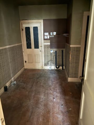 715 W Harvey Ave, Wellington, KS 67152