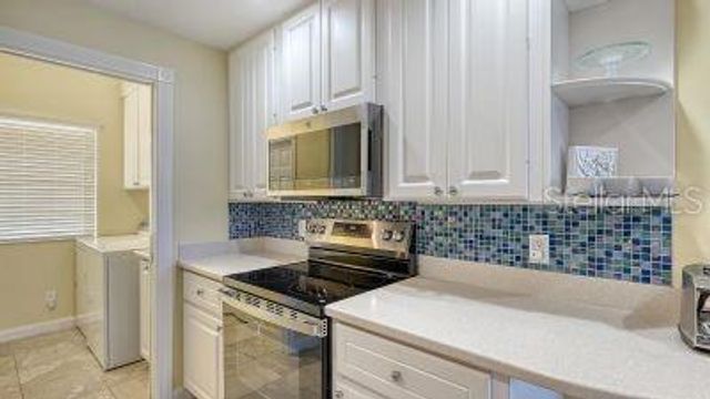 1500 BURGOS DRIVE, Sarasota, FL 34238