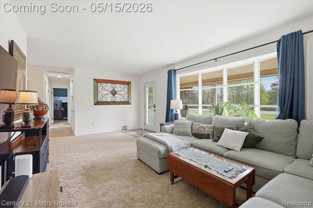 5457 N Seymour Road, Flushing, MI 48433