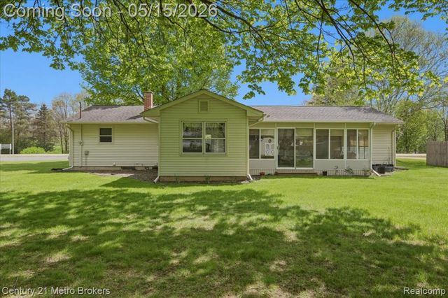 5457 N Seymour Road, Flushing, MI 48433