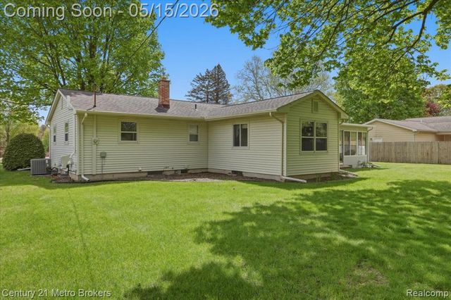 5457 N Seymour Road, Flushing, MI 48433