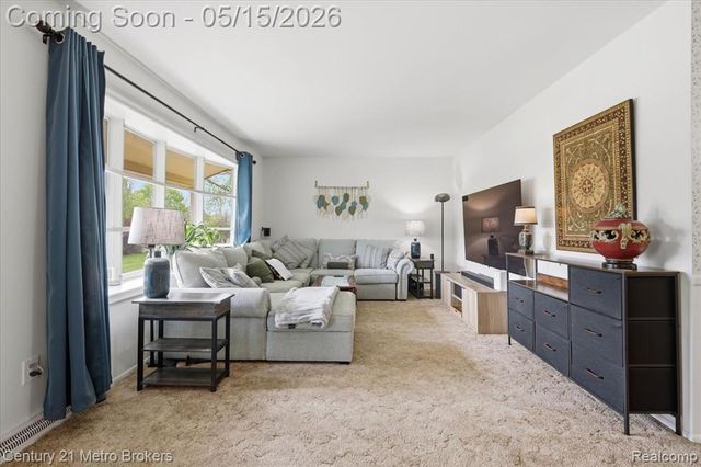 5457 N Seymour Road, Flushing, MI 48433