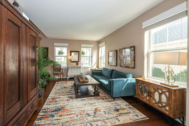 2440 Trailside Lane, Wauconda, IL 60084