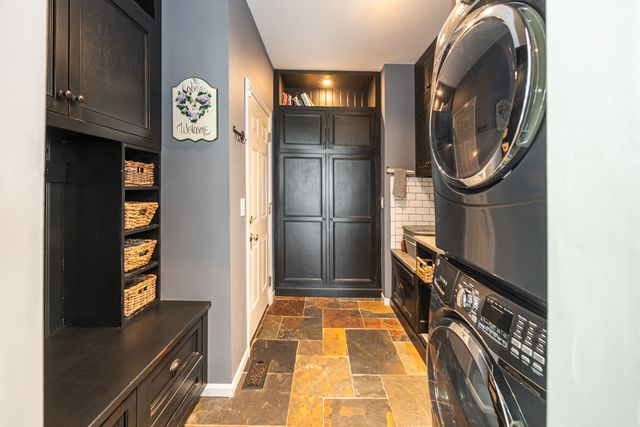 2440 Trailside Lane, Wauconda, IL 60084