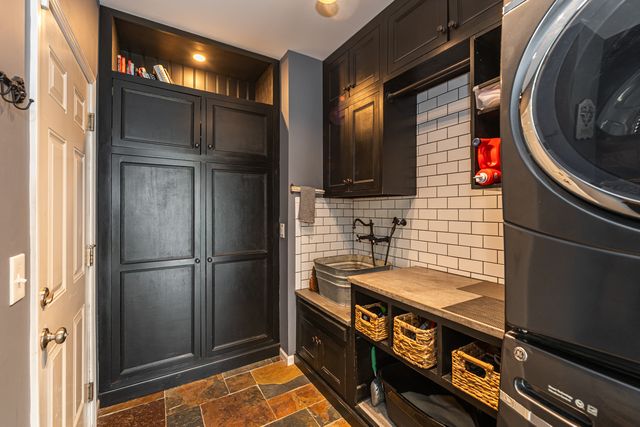 2440 Trailside Lane, Wauconda, IL 60084