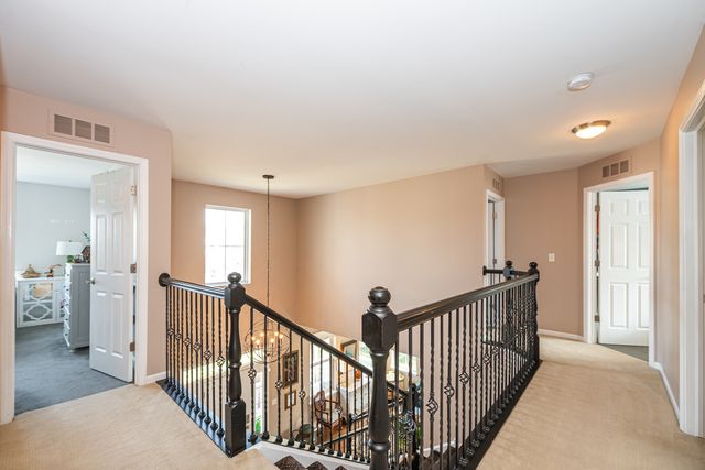 2440 Trailside Lane, Wauconda, IL 60084