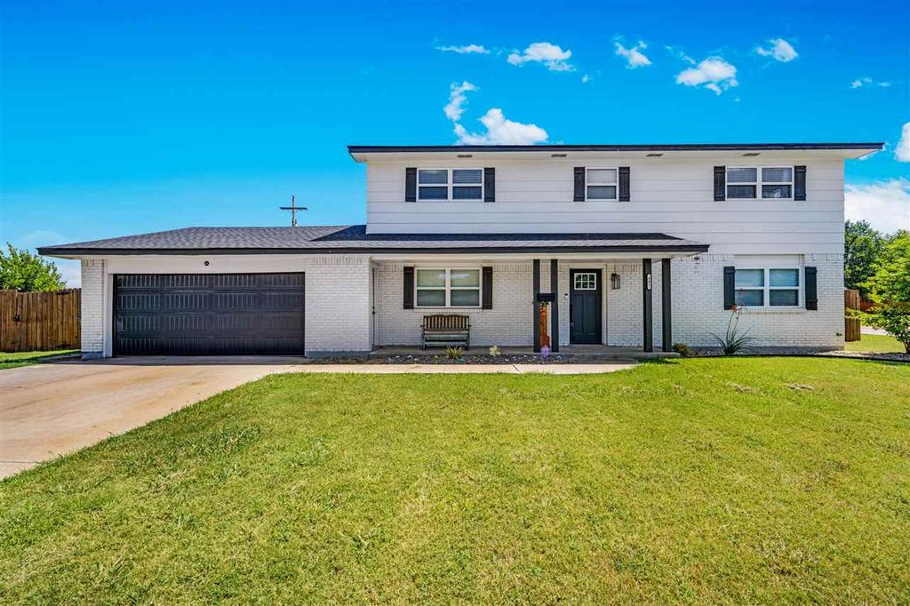 801 NW 40th St, Lawton, OK 73505