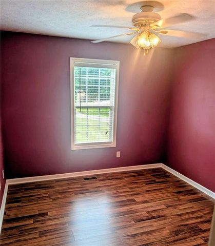156 Diamond Court, Carrollton, GA 30116