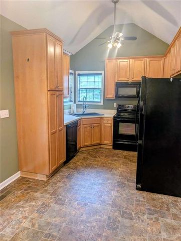 156 Diamond Court, Carrollton, GA 30116