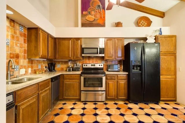 107 W Shasta Avenue W, Mcallen, TX 78504