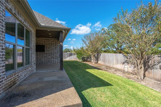 3911 Eskew Drive, College Station, TX 77845
