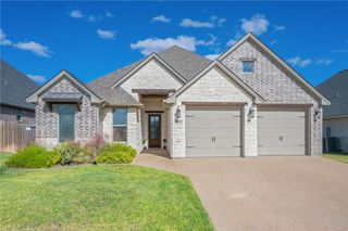 3911 Eskew Drive, College Station, TX 77845