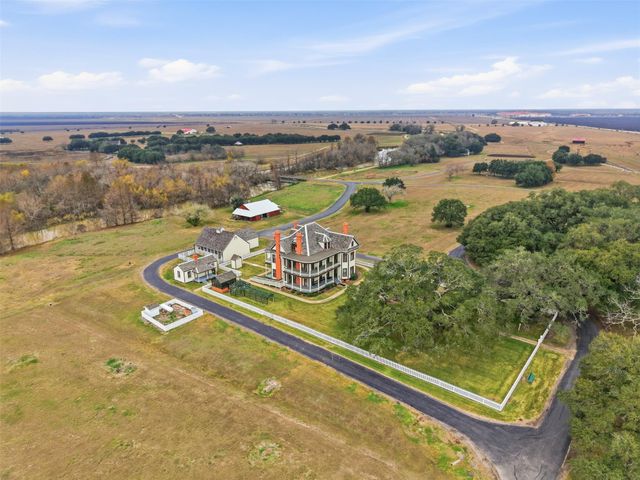 13614 Lake Ridge Drive, Richmond, TX 77469