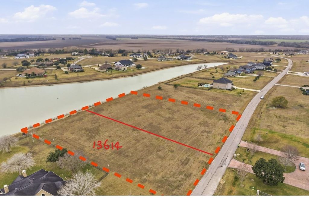 13614 Lake Ridge Drive, Richmond, TX 77469