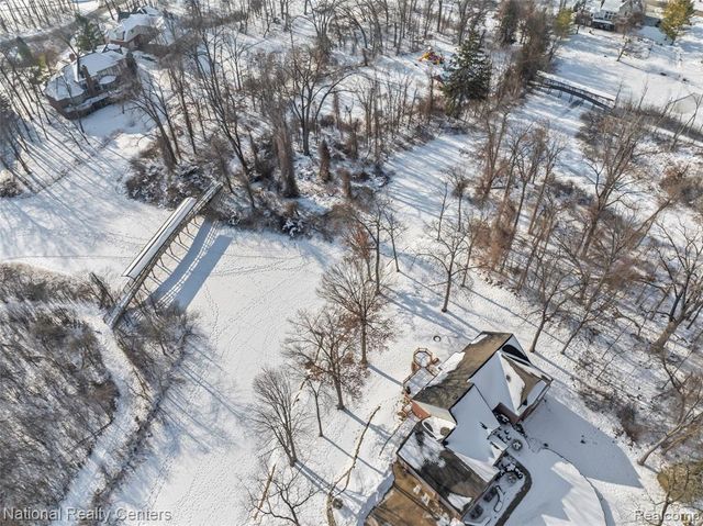 2021 Serenity Way, Commerce Twp, MI 48390