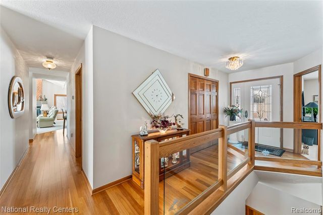 2021 Serenity Way, Commerce Twp, MI 48390