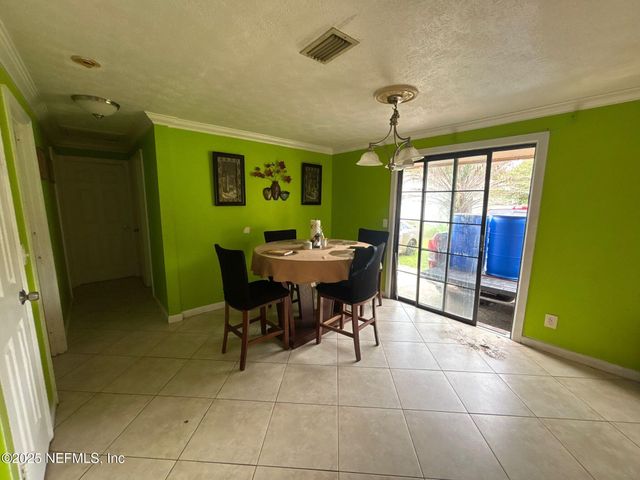 4378 FOREST Boulevard, Jacksonville, FL 32246