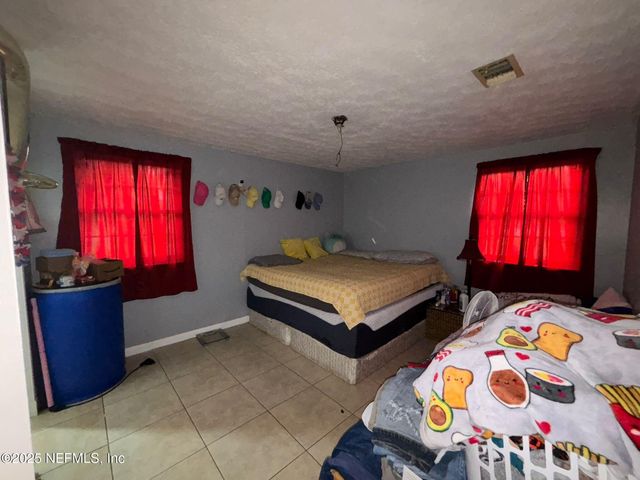 4378 FOREST Boulevard, Jacksonville, FL 32246
