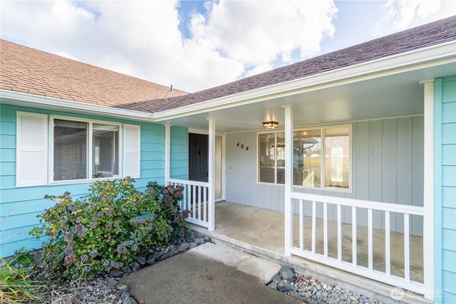 404 W Roanoke Street, Centralia, WA 98531