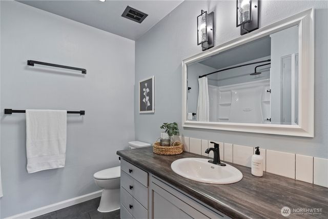 404 W Roanoke Street, Centralia, WA 98531