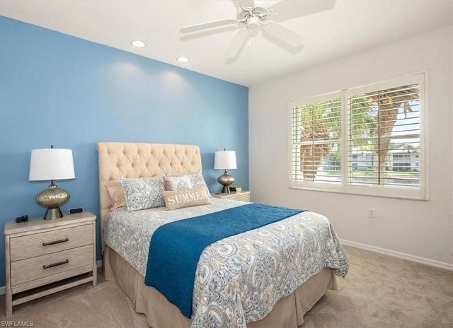 1182 Sweetwater LN 1807, Naples, FL 34110