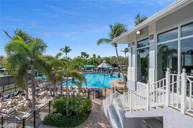 1182 Sweetwater LN 1807, Naples, FL 34110
