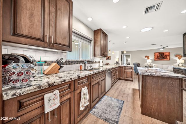 17419 N 125TH Avenue, Sun City West, AZ 85375