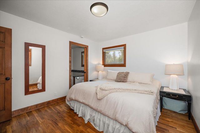 27415 N Bear Lake Rd, Chattaroy, WA 99003