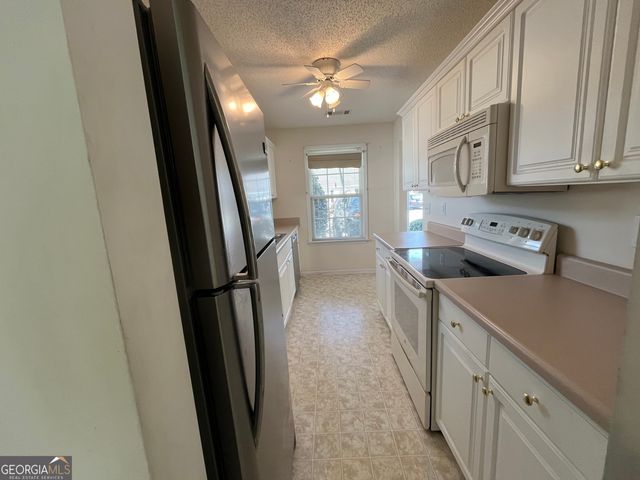 1769 Summerwoods Lane, Griffin, GA 30224