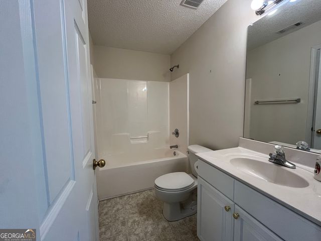 1769 Summerwoods Lane, Griffin, GA 30224