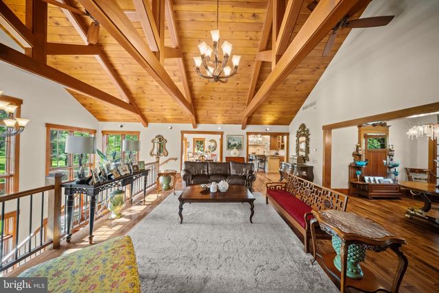 992 WORTHINGTON MILL RD, Newtown, PA 18940