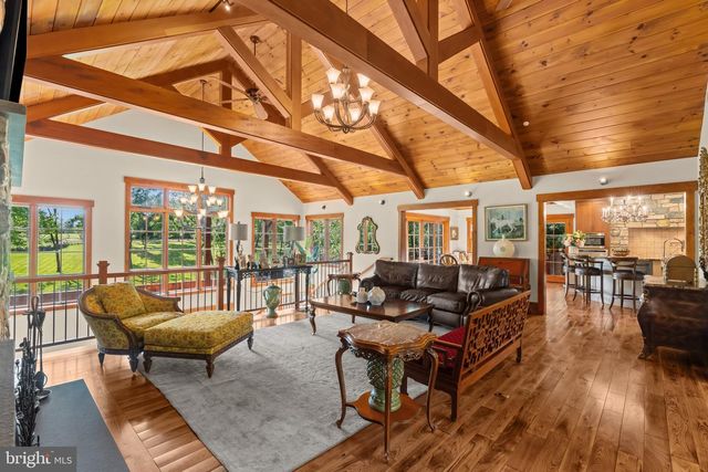 992 WORTHINGTON MILL RD, Newtown, PA 18940
