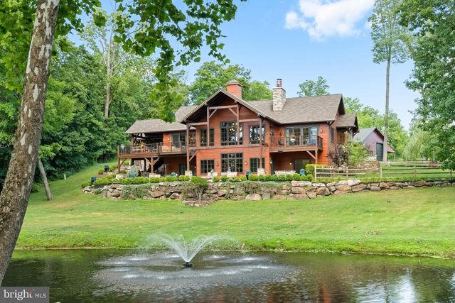 992 WORTHINGTON MILL RD, Newtown, PA 18940