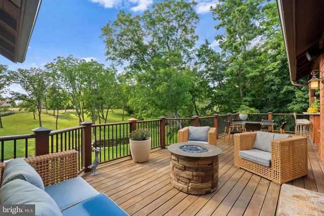 992 WORTHINGTON MILL RD, Newtown, PA 18940