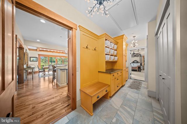 992 WORTHINGTON MILL RD, Newtown, PA 18940