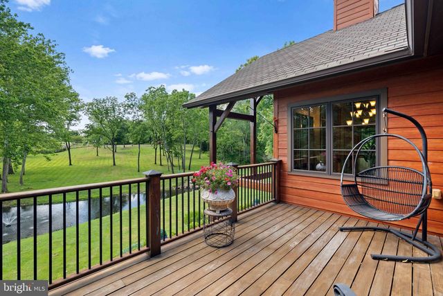 992 WORTHINGTON MILL RD, Newtown, PA 18940