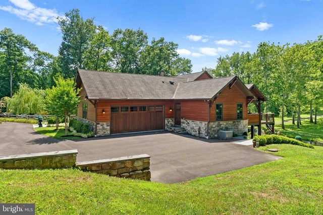 992 WORTHINGTON MILL RD, Newtown, PA 18940