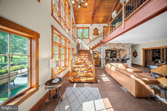 992 WORTHINGTON MILL RD, Newtown, PA 18940