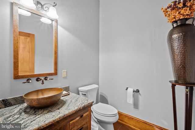 992 WORTHINGTON MILL RD, Newtown, PA 18940