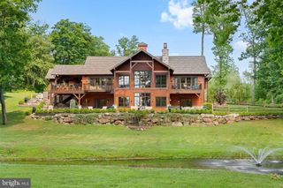 992 WORTHINGTON MILL RD, Newtown, PA 18940