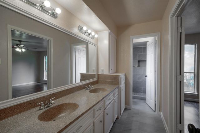 10318 Crescent Moon Drive, Houston, TX 77064