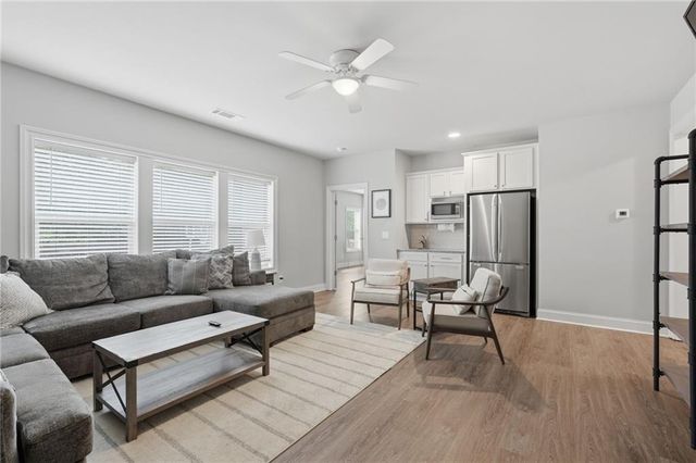 3342 Laurel Leaf Way, Buford, GA 30519