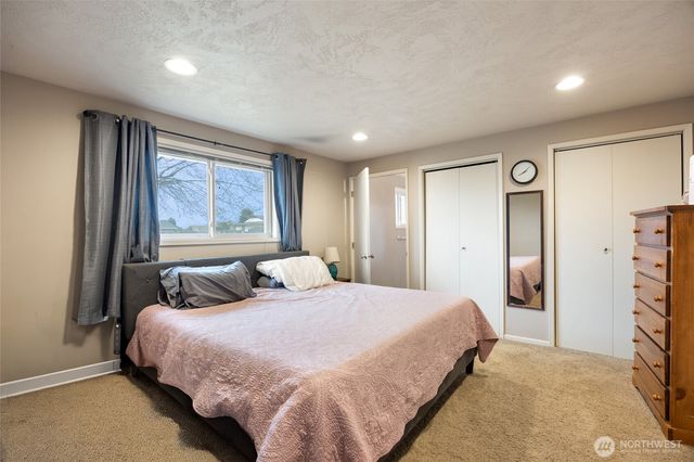 915 E Elsinore Street, Othello, WA 99344